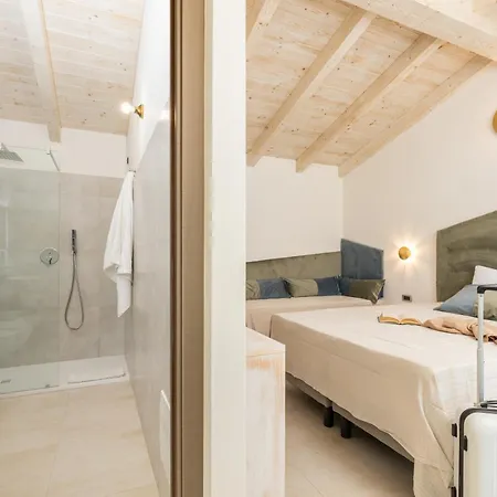 Con Di Desing A 200m Dal Mare Àrbatax