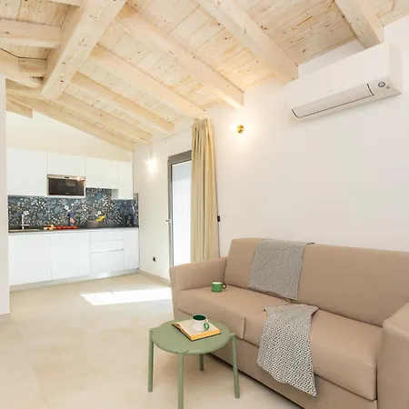 Con Di Desing A 200m Dal Mare Penzion